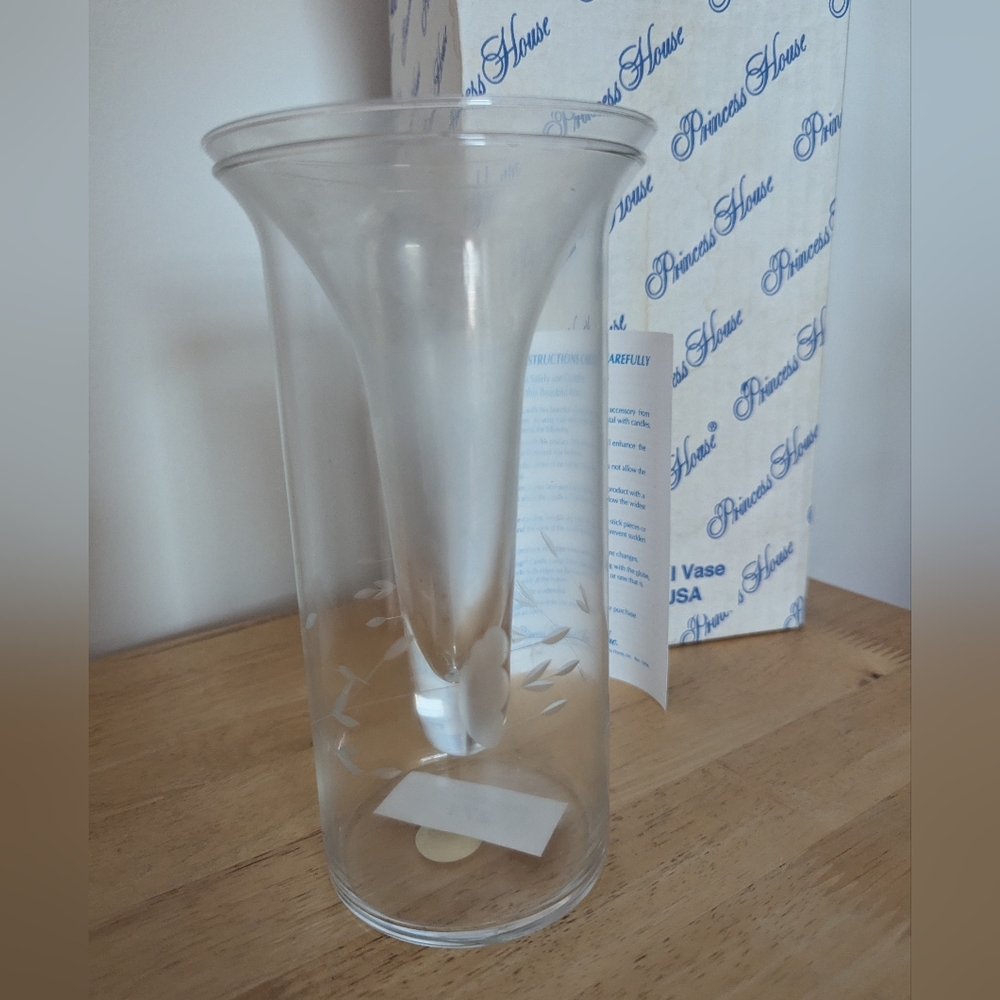 Princess House Crystal Glass Vase With Candle Holder # 400
